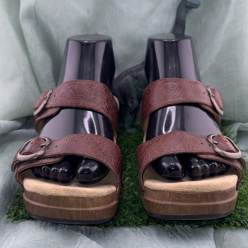 Dansko Women’s Sophie Brown Floral Tooled Leather Wedge Sandals | 38 - Picture 3 of 14